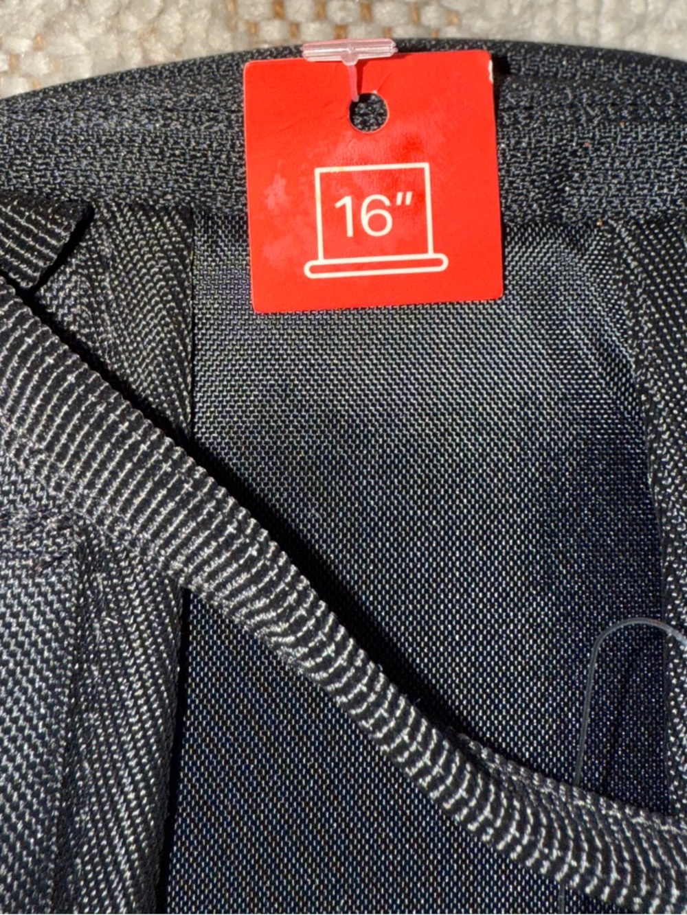 Under Armour Black Men's Backpack with White Logo - Picture 9 of 10
